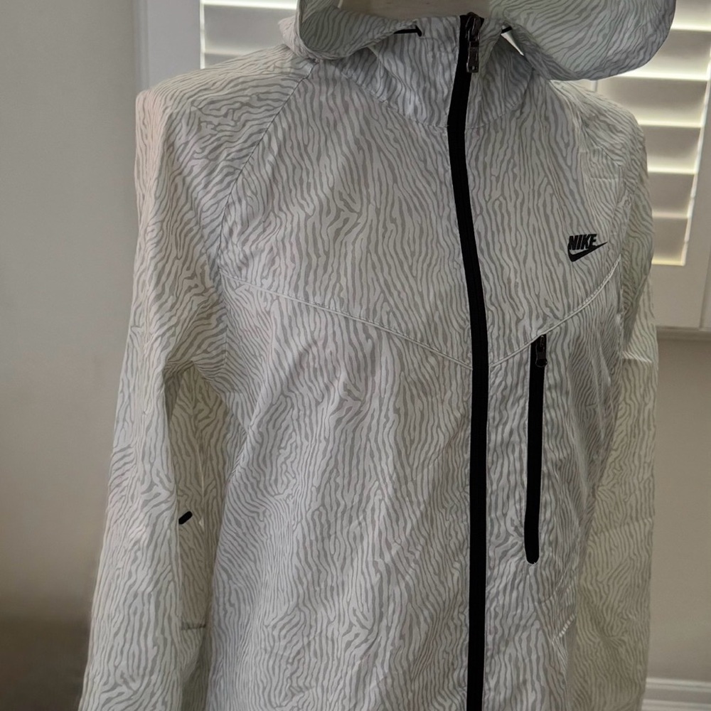 Nike Windrunner Flash Printed Zip-Up Windbreaker, referred to as “Zebra Print" - Picture 8 of 8